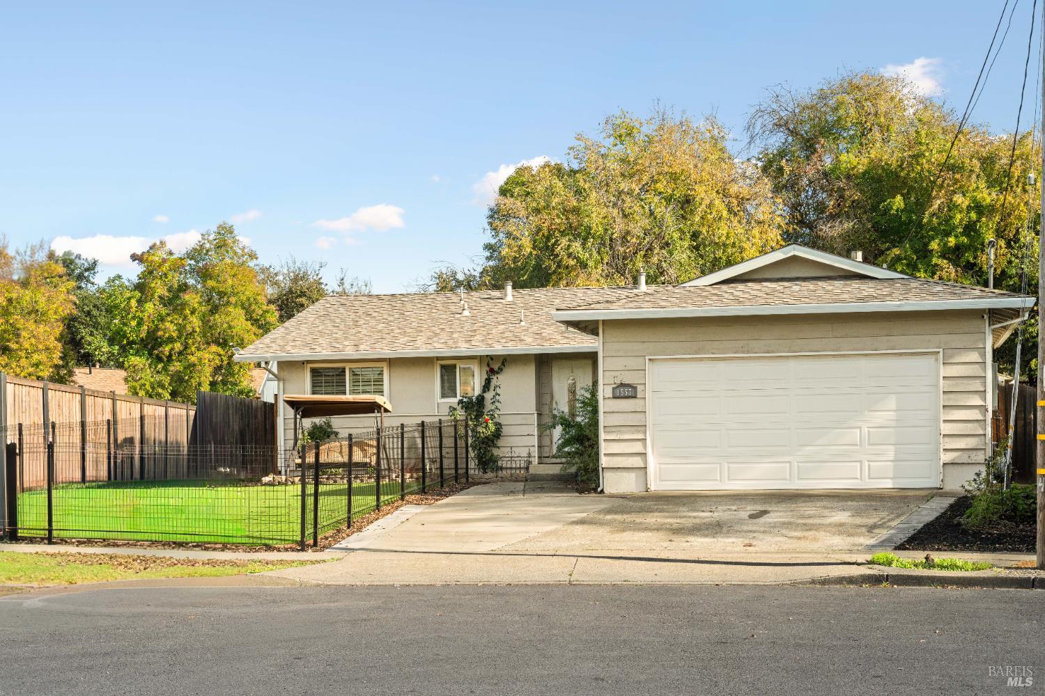 Single Family Residence, Madrid court, Napa, CA 94559 - 1