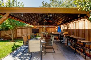 Single Family Residence,  Lemur street, Santa Rosa, CA 95401 - 22