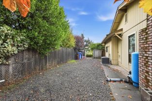 Single Family Residence,  Michael way, Calistoga, CA 94515 - 37