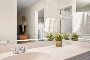 Condominium,  Augusta circle, Napa, CA 94558 - 35