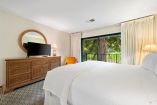 Condominium,  Augusta circle, Napa, CA 94558 - 33