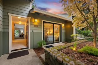 Condominium,  Augusta circle, Napa, CA 94558 - 2