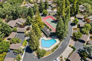 Condominium,  Augusta circle, Napa, CA 94558 - 56