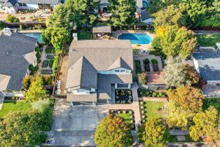 Single Family Residence,  Sweetbriar drive, Napa, CA 94558 - 4