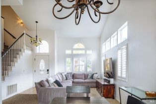 Single Family Residence,  Wine court, Petaluma, CA 94954 - 5