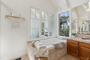 Single Family Residence,  Balverne lane, Windsor, CA 95492 - 26