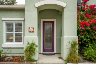 Single Family Residence,  Cambridge lane, Petaluma, CA 94952 - 3