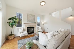 Single Family Residence,  Moss lane, Napa, CA 94558 - 9