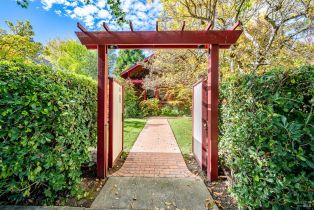 Single Family Residence, 721 Spring St, CA  , CA 95404