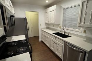 Condominium,  El Mercado parkway, Santa Rosa, CA 95403 - 4