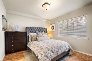 Townhouse,  Valley Oak drive, Napa, CA 94558 - 5