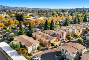 Townhouse,  Valley Oak drive, Napa, CA 94558 - 33