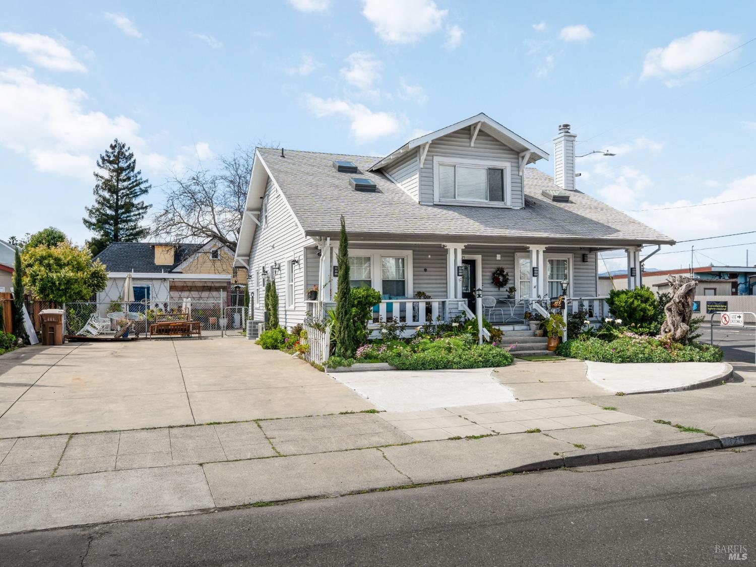 Single Family Residence, Georgia street, Napa, CA 94559 - 1