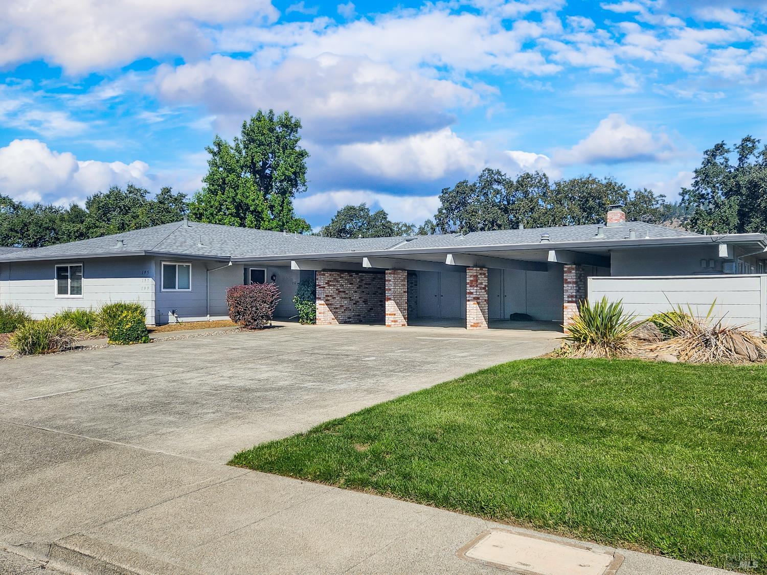 Single Family Residence, White Oak drive, Santa Rosa, CA 95409 - 1