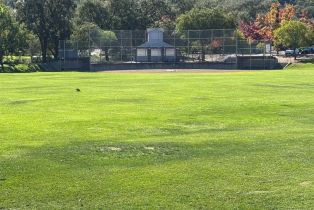 Condominium, Elbridge avenue, Cloverdale, CA 95425 - 39