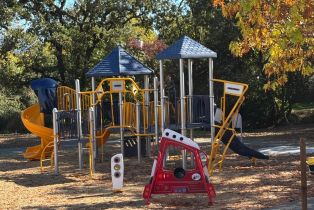 Condominium, Elbridge avenue, Cloverdale, CA 95425 - 40