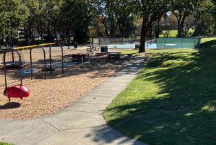 Condominium, Elbridge avenue, Cloverdale, CA 95425 - 41