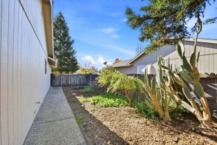 Single Family Residence, Patrick court, Santa Rosa, CA 95409 - 27
