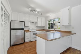 Single Family Residence, Patrick court, Santa Rosa, CA 95409 - 9