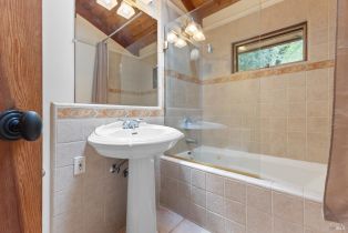 Residential Income,  Wikiup court, Santa Rosa, CA 95403 - 20