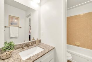 Condominium,  Valle Verde drive, Napa, CA 94558 - 35
