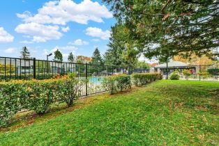 Condominium,  Valle Verde drive, Napa, CA 94558 - 59