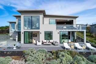 Single Family Residence,  Sea way, Bodega Bay, CA 94923 - 5