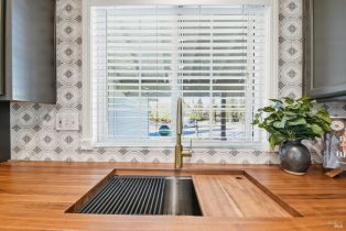 Single Family Residence, Rincon Meadows court, Santa Rosa, CA 95409 - 14