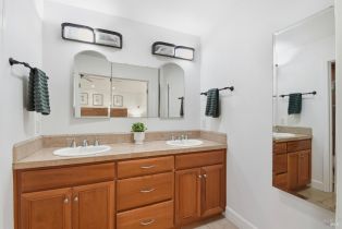 Single Family Residence, Rincon Meadows court, Santa Rosa, CA 95409 - 31