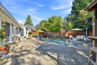Single Family Residence, Rincon Meadows court, Santa Rosa, CA 95409 - 33