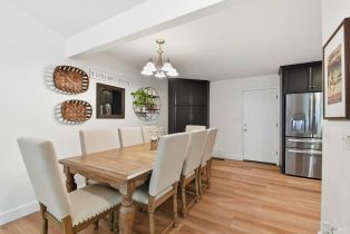 Single Family Residence, Rincon Meadows court, Santa Rosa, CA 95409 - 15