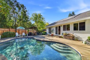 Single Family Residence, Rincon Meadows court, Santa Rosa, CA 95409 - 36