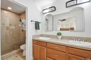 Single Family Residence, Rincon Meadows court, Santa Rosa, CA 95409 - 32