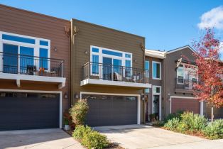 Townhouse, 530 Jade St, CA  , CA 94952