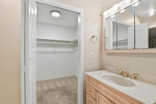 Condominium,  Las Casitas court, Santa Rosa, CA 95403 - 20