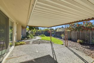 Condominium,  Las Casitas court, Santa Rosa, CA 95403 - 25