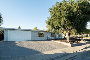 Single Family Residence,  Mcgregor avenue, Petaluma, CA 94954 - 2