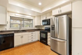 Townhouse,  Oak Forest lane, Santa Rosa, CA 95409 - 7
