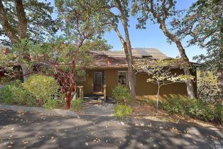 Townhouse, 14 Oak Forest Ln, CA  , CA 95409