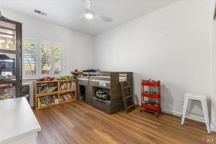 Single Family Residence,  Laurel court, Cloverdale, CA 95425 - 28