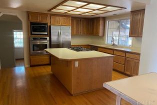 Single Family Residence,  Keystone court, Santa Rosa, CA 95405 - 2