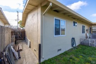 Single Family Residence,  Laguna street, Napa, CA 94558 - 38