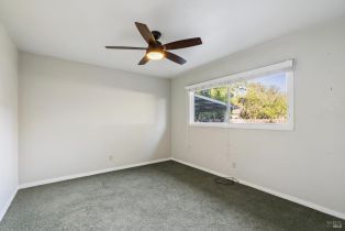 Single Family Residence, Josephine lane, Healdsburg, CA 95448 - 9