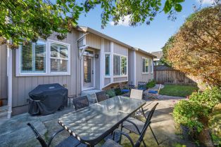 Single Family Residence,  Leno drive, Windsor, CA 95492 - 34