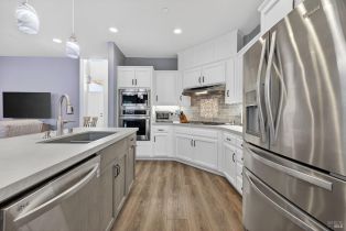 Single Family Residence,  Leno drive, Windsor, CA 95492 - 11