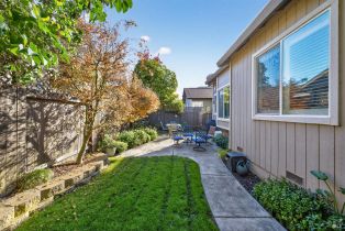 Single Family Residence,  Leno drive, Windsor, CA 95492 - 35