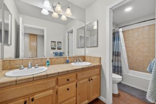 Single Family Residence,  Leno drive, Windsor, CA 95492 - 30