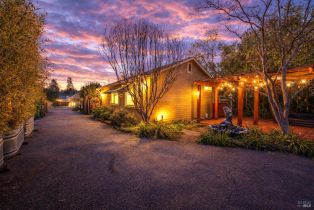 Single Family Residence, 115 Sherman St, Healdsburg, CA  Healdsburg, CA 95448