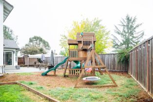 Single Family Residence,  Belfiore lane, Windsor, CA 95492 - 47