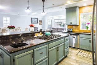 Single Family Residence,  Belfiore lane, Windsor, CA 95492 - 9